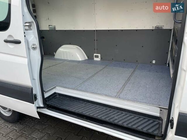 Білий Фольксваген Крафтєр, об'ємом двигуна 2 л та пробігом 212 тис. км за 15450 $, фото 14 на Automoto.ua