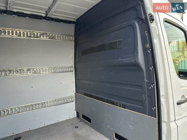 Фольксваген Крафтер 2013 в Виноградове на Automoto.ua Белый Фольксваген Крафтер, объемом двигателя 2 л и пробегом 477 тыс. км за 12900 $, фото 61 на Automoto.ua