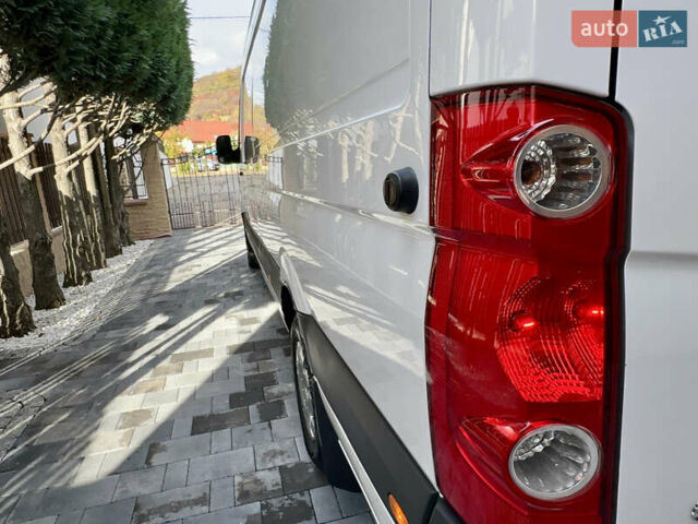 Фольксваген Крафтер 2013 в Виноградове на Automoto.ua Белый Фольксваген Крафтер, объемом двигателя 2 л и пробегом 477 тыс. км за 12900 $, фото 30 на Automoto.ua