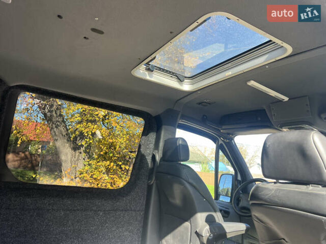 Білий Фольксваген Крафтєр, об'ємом двигуна 1.97 л та пробігом 410 тис. км за 9800 $, фото 9 на Automoto.ua