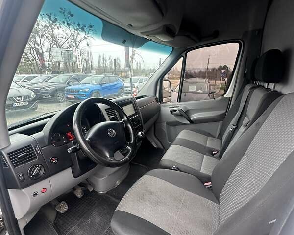 Білий Фольксваген Крафтєр, об'ємом двигуна 1.97 л та пробігом 513 тис. км за 12300 $, фото 17 на Automoto.ua