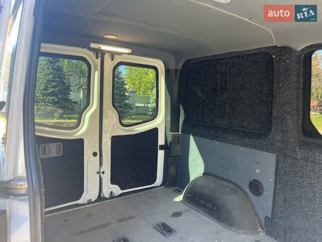 Білий Фольксваген Крафтєр, об'ємом двигуна 1.97 л та пробігом 410 тис. км за 9800 $, фото 8 на Automoto.ua