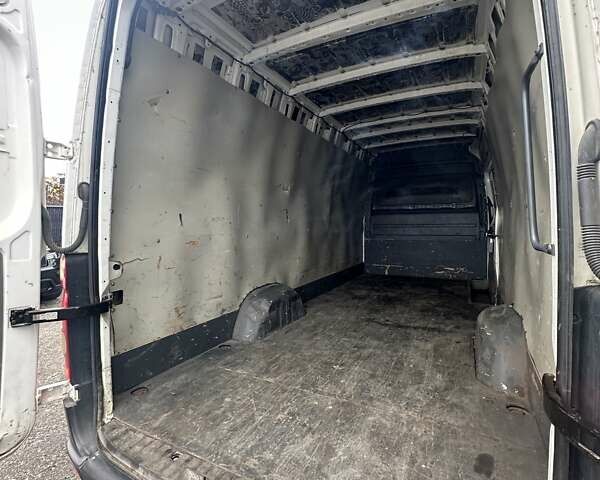 Білий Фольксваген Крафтєр, об'ємом двигуна 1.97 л та пробігом 513 тис. км за 12300 $, фото 13 на Automoto.ua