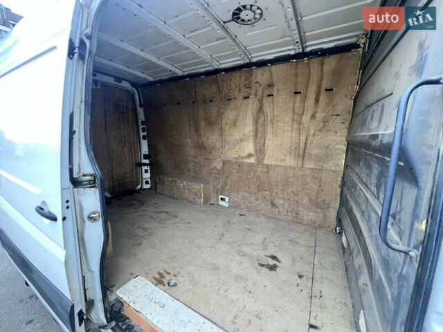 Белый Фольксваген Крафтер, объемом двигателя 1.97 л и пробегом 490 тыс. км за 12300 $, фото 13 на Automoto.ua