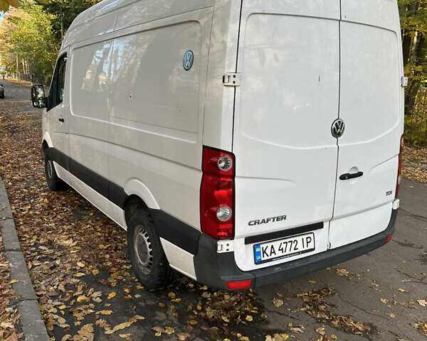 Белый Фольксваген Крафтер, объемом двигателя 1.97 л и пробегом 265 тыс. км за 16000 $, фото 5 на Automoto.ua