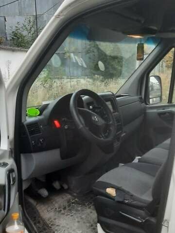 Белый Фольксваген Крафтер, объемом двигателя 2 л и пробегом 485 тыс. км за 9500 $, фото 3 на Automoto.ua