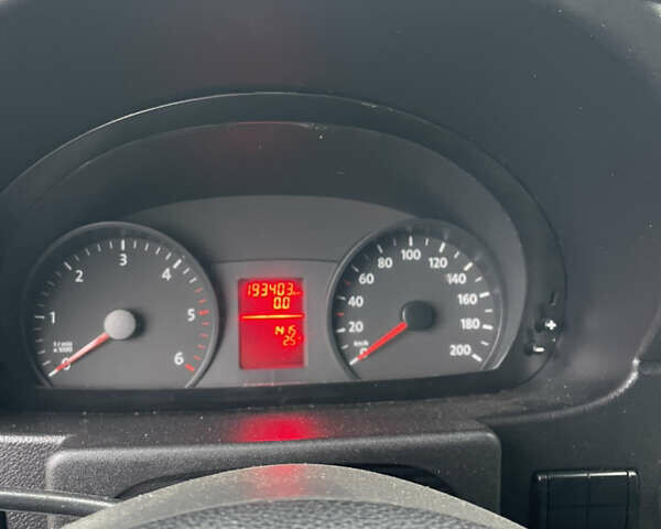 Белый Фольксваген Крафтер, объемом двигателя 1.97 л и пробегом 192 тыс. км за 22800 $, фото 6 на Automoto.ua