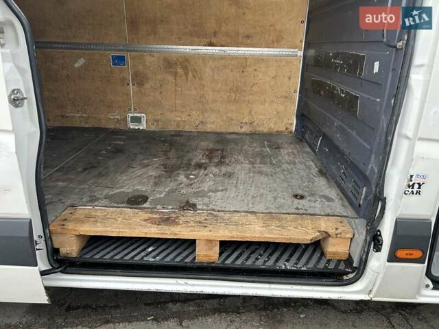 Белый Фольксваген Крафтер, объемом двигателя 1.97 л и пробегом 371 тыс. км за 14500 $, фото 29 на Automoto.ua