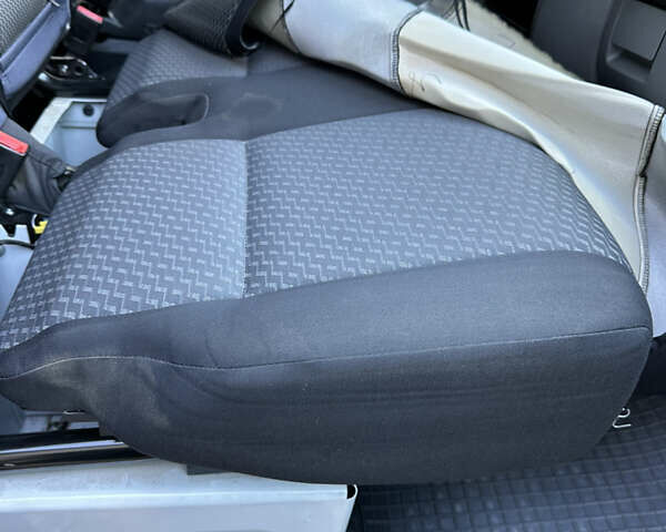 Белый Фольксваген Крафтер, объемом двигателя 1.97 л и пробегом 265 тыс. км за 16000 $, фото 21 на Automoto.ua