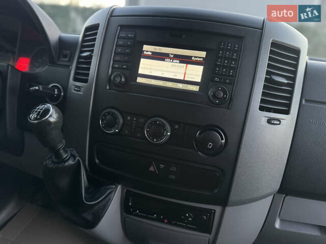 Білий Фольксваген Крафтєр, об'ємом двигуна 2 л та пробігом 147 тис. км за 19700 $, фото 6 на Automoto.ua