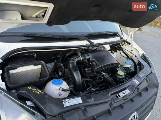 Білий Фольксваген Крафтєр, об'ємом двигуна 2 л та пробігом 147 тис. км за 19700 $, фото 9 на Automoto.ua