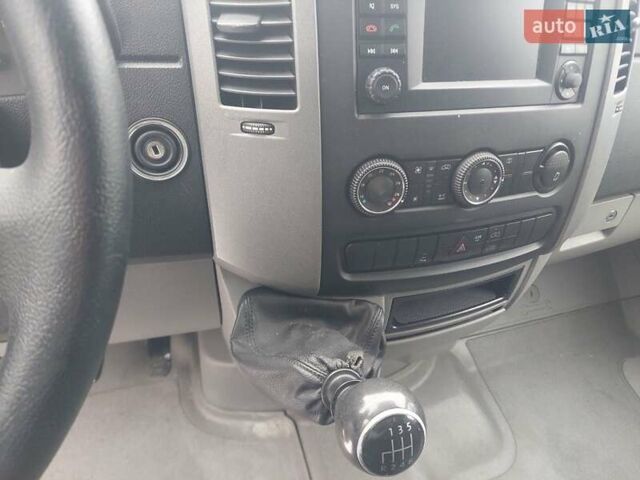 Білий Фольксваген Крафтєр, об'ємом двигуна 2 л та пробігом 276 тис. км за 16500 $, фото 30 на Automoto.ua