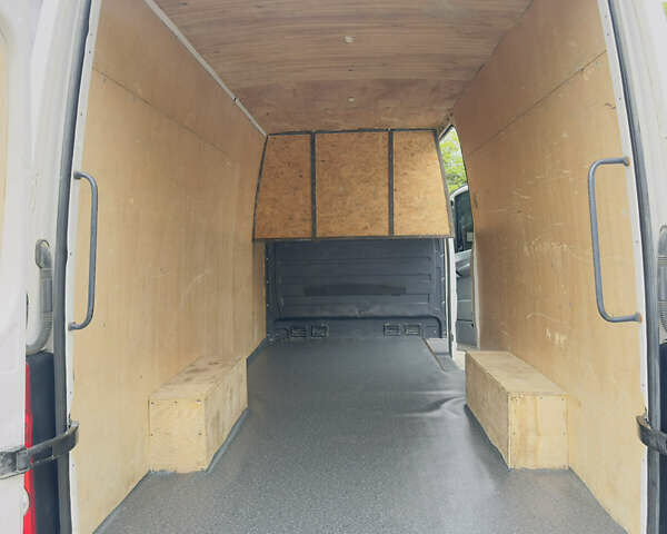 Белый Фольксваген Крафтер, объемом двигателя 0 л и пробегом 289 тыс. км за 15500 $, фото 33 на Automoto.ua