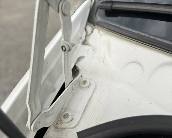 Белый Фольксваген Крафтер, объемом двигателя 0 л и пробегом 289 тыс. км за 15500 $, фото 23 на Automoto.ua