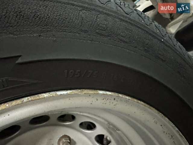 Белый Фольксваген Крафтер, объемом двигателя 2 л и пробегом 147 тыс. км за 19800 $, фото 14 на Automoto.ua