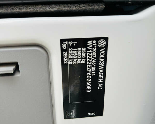 Белый Фольксваген Крафтер, объемом двигателя 0 л и пробегом 289 тыс. км за 15500 $, фото 16 на Automoto.ua