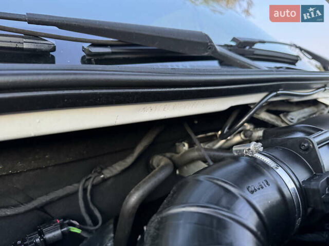 Белый Фольксваген Крафтер, объемом двигателя 2 л и пробегом 147 тыс. км за 19800 $, фото 8 на Automoto.ua