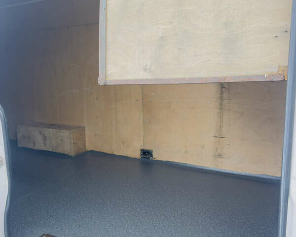 Белый Фольксваген Крафтер, объемом двигателя 0 л и пробегом 289 тыс. км за 15500 $, фото 34 на Automoto.ua