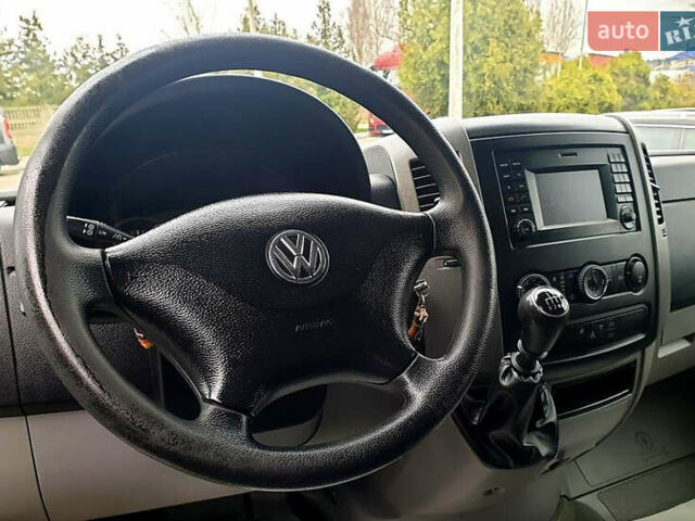 Білий Фольксваген Крафтєр, об'ємом двигуна 2 л та пробігом 320 тис. км за 16999 $, фото 5 на Automoto.ua