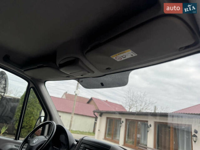 Белый Фольксваген Крафтер, объемом двигателя 1.97 л и пробегом 350 тыс. км за 13650 $, фото 13 на Automoto.ua