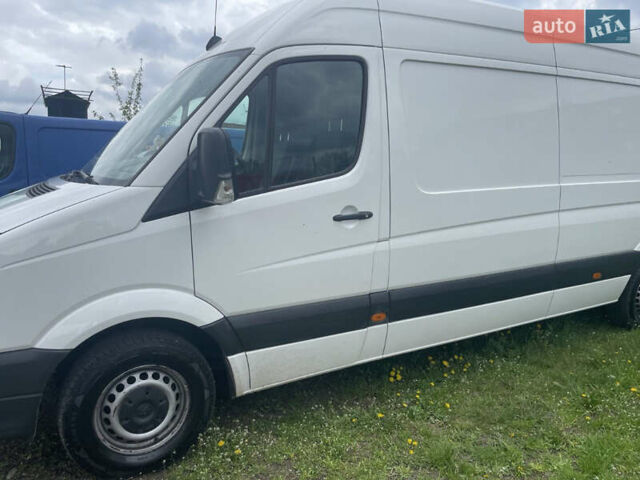 Білий Фольксваген Крафтєр, об'ємом двигуна 2 л та пробігом 320 тис. км за 16999 $, фото 4 на Automoto.ua