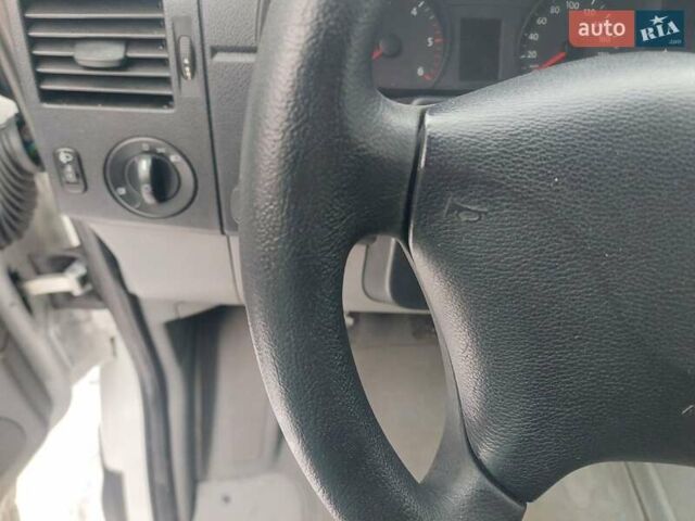 Білий Фольксваген Крафтєр, об'ємом двигуна 2 л та пробігом 276 тис. км за 16500 $, фото 29 на Automoto.ua