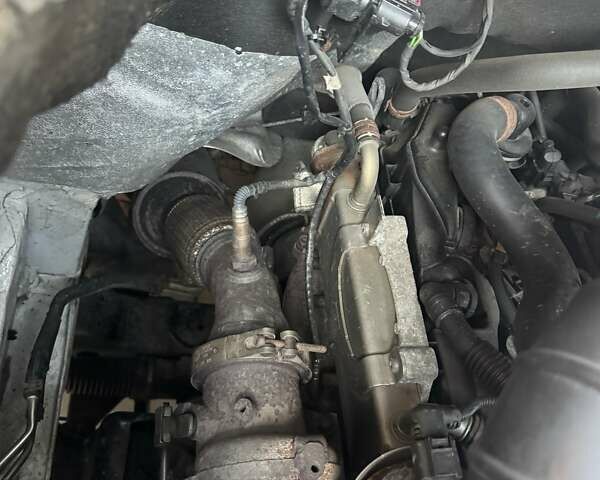 Белый Фольксваген Крафтер, объемом двигателя 2 л и пробегом 248 тыс. км за 14500 $, фото 14 на Automoto.ua