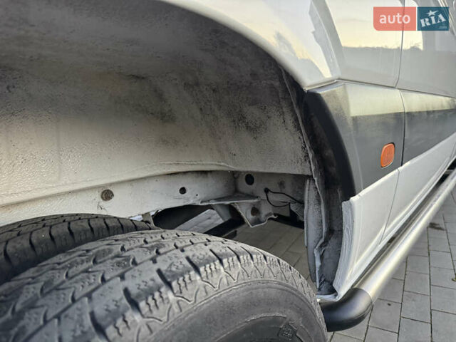 Белый Фольксваген Крафтер, объемом двигателя 2 л и пробегом 147 тыс. км за 19800 $, фото 32 на Automoto.ua