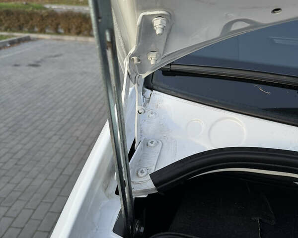 Белый Фольксваген Крафтер, объемом двигателя 2 л и пробегом 147 тыс. км за 19800 $, фото 30 на Automoto.ua