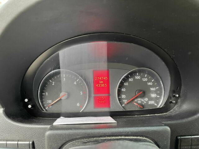 Белый Фольксваген Крафтер, объемом двигателя 2 л и пробегом 275 тыс. км за 14500 $, фото 19 на Automoto.ua