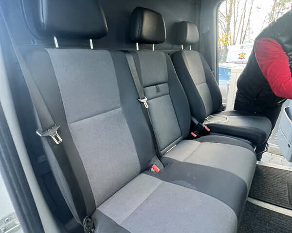 Білий Фольксваген Крафтєр, об'ємом двигуна 1.97 л та пробігом 272 тис. км за 17800 $, фото 16 на Automoto.ua