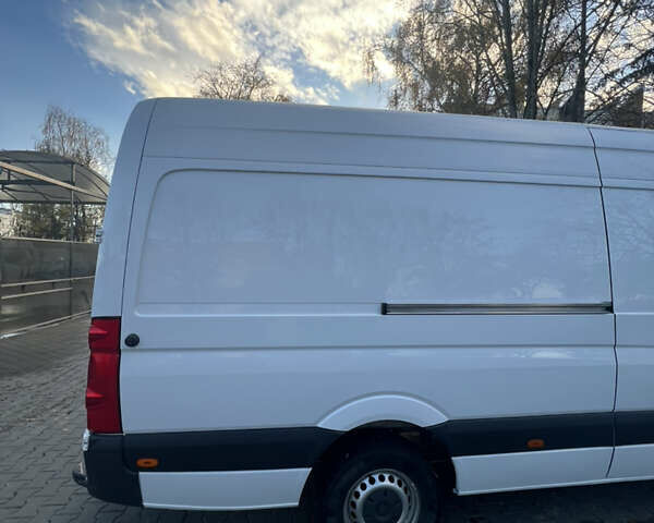 Білий Фольксваген Крафтєр, об'ємом двигуна 1.97 л та пробігом 272 тис. км за 17800 $, фото 4 на Automoto.ua