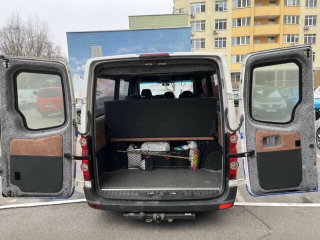 Белый Фольксваген Крафтер, объемом двигателя 2 л и пробегом 275 тыс. км за 14500 $, фото 12 на Automoto.ua