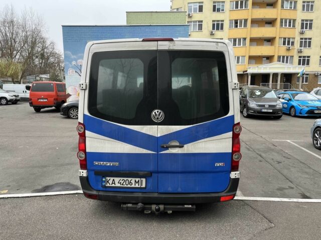 Белый Фольксваген Крафтер, объемом двигателя 2 л и пробегом 275 тыс. км за 14500 $, фото 3 на Automoto.ua