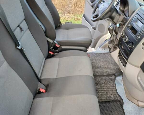 Белый Фольксваген Крафтер, объемом двигателя 1.97 л и пробегом 344 тыс. км за 19000 $, фото 19 на Automoto.ua