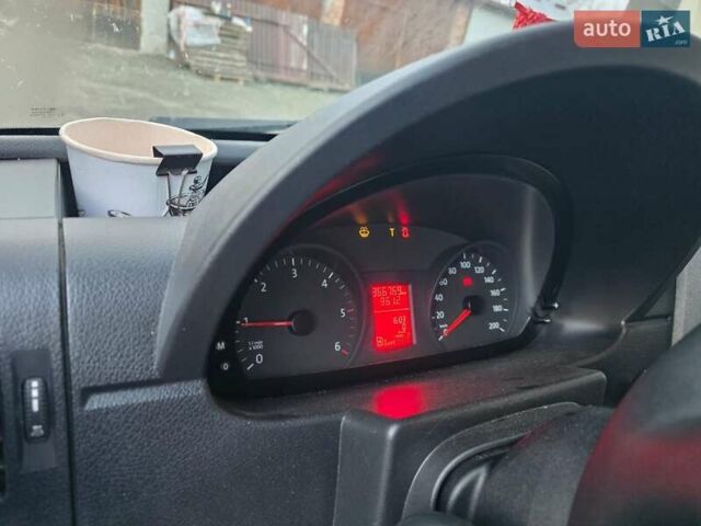 Белый Фольксваген Крафтер, объемом двигателя 1.97 л и пробегом 360 тыс. км за 21000 $, фото 19 на Automoto.ua