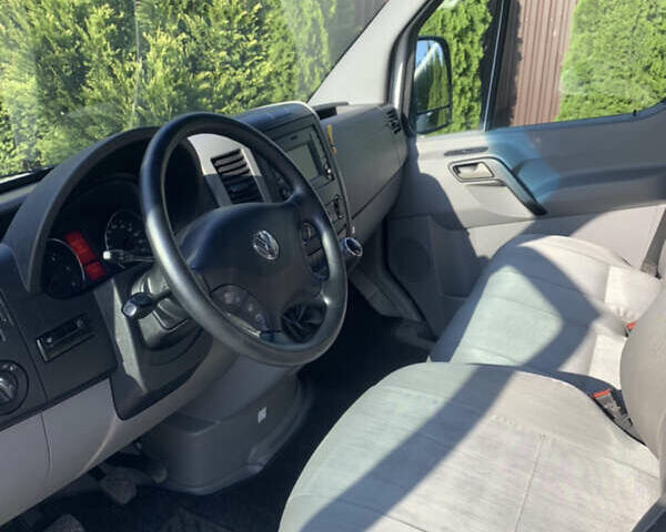 Белый Фольксваген Крафтер, объемом двигателя 1.97 л и пробегом 182 тыс. км за 20000 $, фото 10 на Automoto.ua