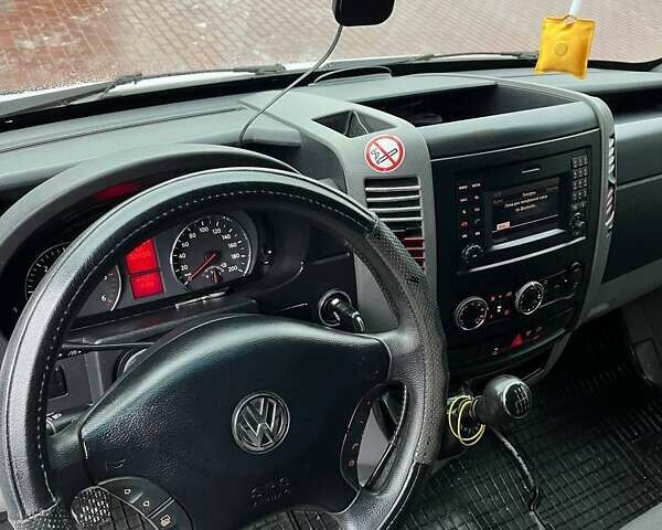 Білий Фольксваген Крафтєр, об'ємом двигуна 1.97 л та пробігом 263 тис. км за 17700 $, фото 9 на Automoto.ua