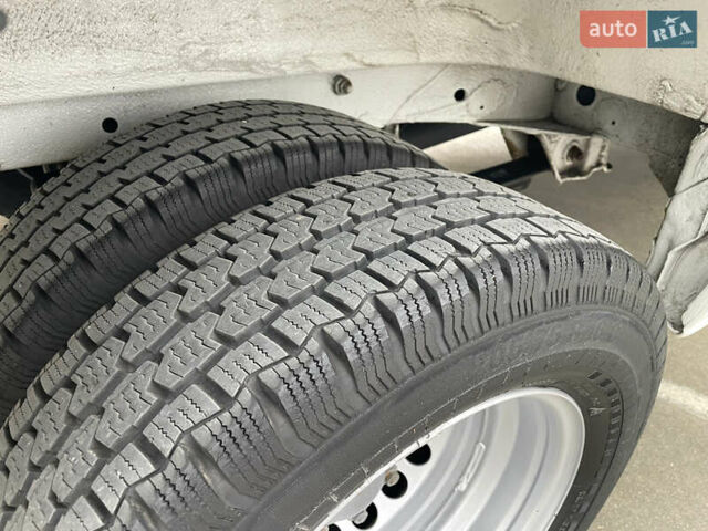 Белый Фольксваген Крафтер, объемом двигателя 2 л и пробегом 119 тыс. км за 22999 $, фото 22 на Automoto.ua