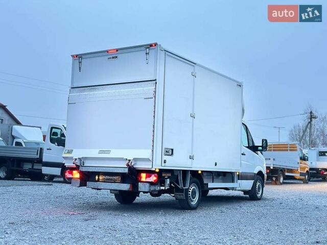 Білий Фольксваген Крафтєр, об'ємом двигуна 2 л та пробігом 200 тис. км за 18800 $, фото 12 на Automoto.ua