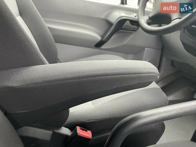 Белый Фольксваген Крафтер, объемом двигателя 2 л и пробегом 119 тыс. км за 22999 $, фото 58 на Automoto.ua