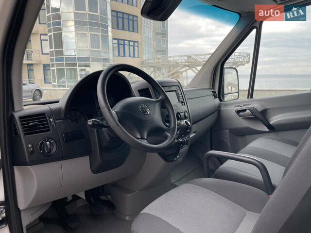 Белый Фольксваген Крафтер, объемом двигателя 2 л и пробегом 119 тыс. км за 22999 $, фото 49 на Automoto.ua