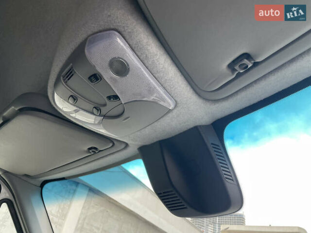 Белый Фольксваген Крафтер, объемом двигателя 2 л и пробегом 119 тыс. км за 22999 $, фото 68 на Automoto.ua