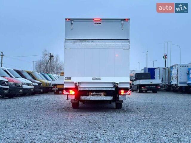 Білий Фольксваген Крафтєр, об'ємом двигуна 2 л та пробігом 200 тис. км за 18800 $, фото 11 на Automoto.ua