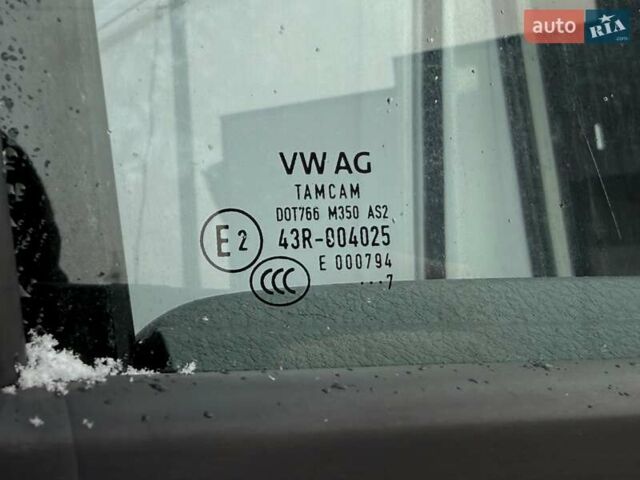 Білий Фольксваген Крафтєр, об'ємом двигуна 2 л та пробігом 255 тис. км за 18200 $, фото 21 на Automoto.ua