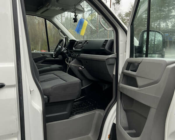 Белый Фольксваген Крафтер, объемом двигателя 1.97 л и пробегом 375 тыс. км за 25000 $, фото 17 на Automoto.ua