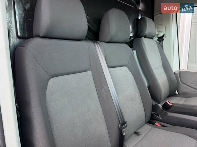 Фольксваген Крафтєр 2018 у Києві на Automoto.ua Білий Фольксваген Крафтєр, об'ємом двигуна 1.97 л та пробігом 285 тис. км за 19000 $, фото 25 на Automoto.ua