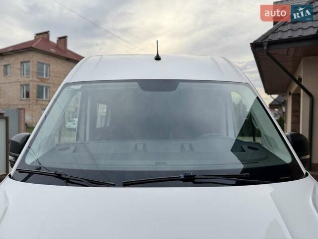 Белый Фольксваген Крафтер, объемом двигателя 1.97 л и пробегом 200 тыс. км за 21900 $, фото 25 на Automoto.ua