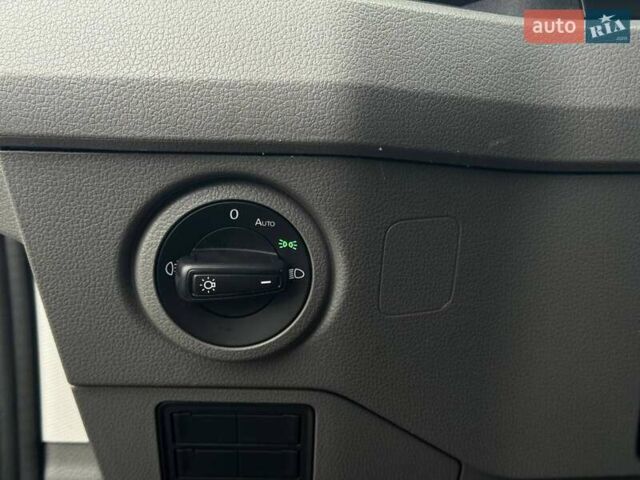 Белый Фольксваген Крафтер, объемом двигателя 1.97 л и пробегом 265 тыс. км за 19700 $, фото 28 на Automoto.ua