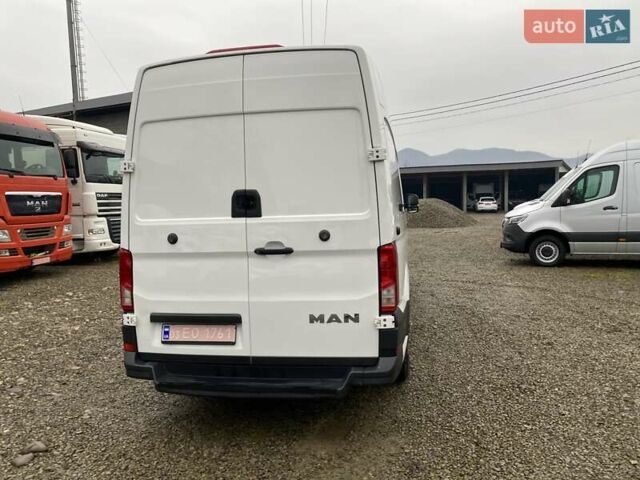 Белый Фольксваген Крафтер, объемом двигателя 2.08 л и пробегом 213 тыс. км за 18400 $, фото 8 на Automoto.ua